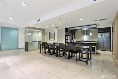 820 Blanchard Street #904, Seattle, WA 98121 - Photo 19