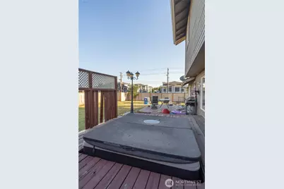 1221 S Lakeland Drive, Moses Lake, WA 98837 - Photo 3