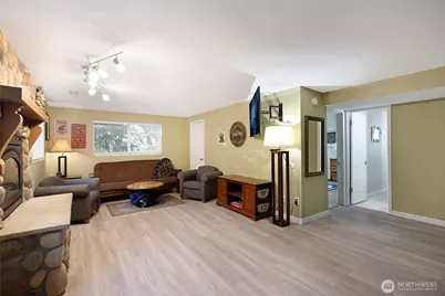 12418 SE 251st Place, Kent, WA 98030 - Photo 11