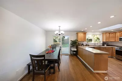 12418 SE 251st Place, Kent, WA 98030 - Photo 7