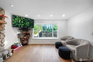 12418 SE 251st Pl, Kent, WA 98030 - Photo 9