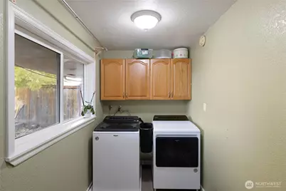 12418 SE 251st Place, Kent, WA 98030 - Photo 23