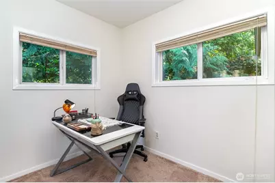 2726 Pioneer Way E, Tacoma, WA 98404 - Photo 15