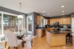 8207 66th Ave Ct E, Puyallup, WA 98371 - Photo 3