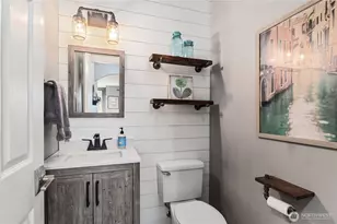 8207 66th Ave Ct E, Puyallup, WA 98371 - Photo 13