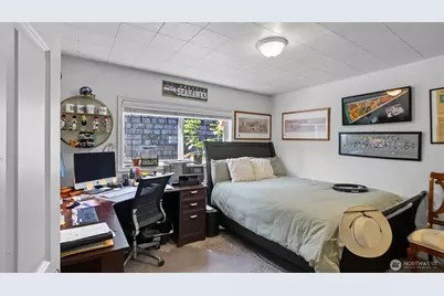 17268 SE Petrovitsky Road, Renton, WA 98058 - Photo 11