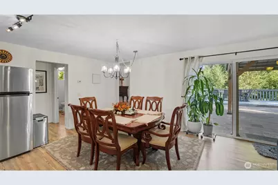 17268 SE Petrovitsky Road, Renton, WA 98058 - Photo 9