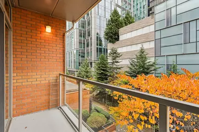 10650 NE 9th Place #521, Bellevue, WA 98004 - Photo 19