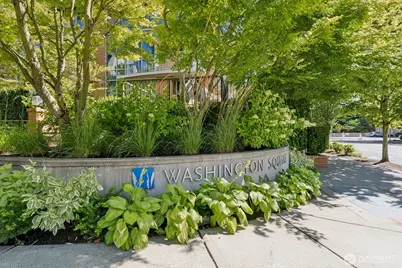 10650 NE 9th Place #521, Bellevue, WA 98004 - Photo 39