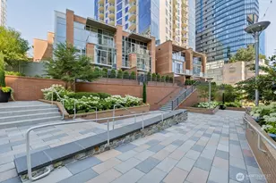 10650 NE 9th Pl, Bellevue, WA 98004 - Photo 37