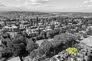 716 11th Ave E, Seattle, WA 98102 - Photo 25