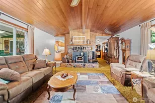 1906 164th St S, Spanaway, WA 98387 - Photo 9