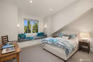 2409 Evergreen Point Rd, Medina, WA 98039 - Photo 19