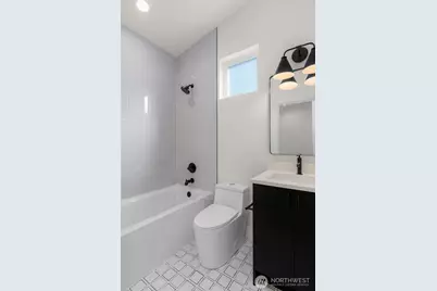 7335 & 7335B 21st Avenue NE, Seattle, WA 98115 - Photo 37