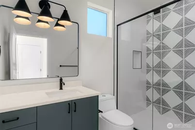 7335 & 7335B 21st Avenue NE, Seattle, WA 98115 - Photo 35