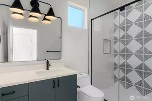 7335 & 7335B 21st Ave NE, Seattle, WA 98115 - Photo 35