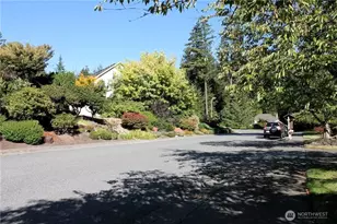 17805 NE 139th St, Redmond, WA 98052 - Photo 17