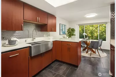 17417 Ashworth Avenue N #203, Shoreline, WA 98133 - Photo 11