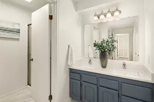 17417 Ashworth Ave N, Shoreline, WA 98133 - Photo 17