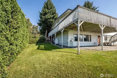 1810 9th Street NE, East Wenatchee, WA 98802 - Photo 33