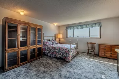 1810 9th Street NE, East Wenatchee, WA 98802 - Photo 15