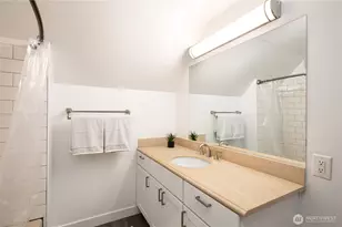 1800 J St, Bellingham, WA 98229 - Photo 23