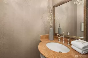 463 39th Ave E, Seattle, WA 98112 - Photo 19