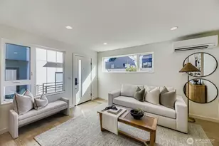 5715 35th Ave NE, Seattle, WA 98105 - Photo 5