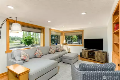 273702 Hwy 101, Sequim, WA 98382 - Photo 5