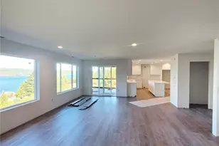 320 E 4th St, Union, WA 98592 - Photo 11