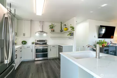 1704 Frances Court, Wenatchee, WA 98801 - Photo 3