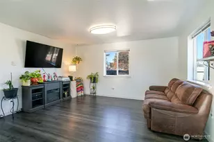 1704 Frances Ct, Wenatchee, WA 98801 - Photo 11