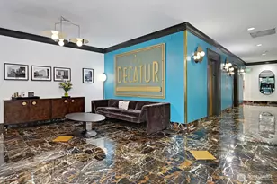 1105 Spring St, Seattle, WA 98104 - Photo 3