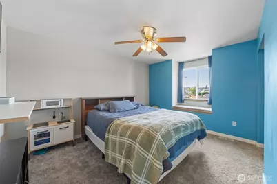 18402 109th Street Ct E, Bonney Lake, WA 98391 - Photo 19