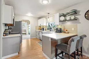 18402 109th St Ct E, Bonney Lake, WA 98391 - Photo 11