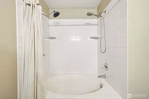 8701 198th St E, Spanaway, WA 98387 - Photo 17