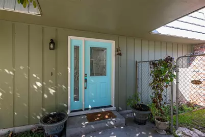 1930 Fir Woods Place, Oak Harbor, WA 98277 - Photo 3