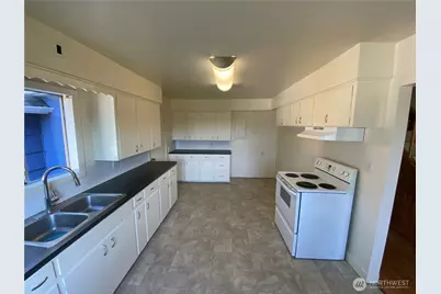 2312 38th Avenue, Longview, WA 98632 - Photo 5