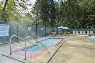 625 E Pointes Dr W, Shelton, WA 98584 - Photo 17