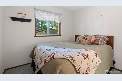 625 E Pointes Drive W, Shelton, WA 98584 - Photo 9