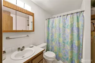 625 E Pointes Dr W, Shelton, WA 98584 - Photo 11