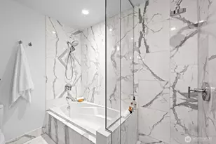 737 Olive Way, Seattle, WA 98101 - Photo 19