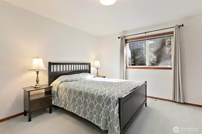 5023 Cooper Point Road NW, Olympia, WA 98502 - Photo 11