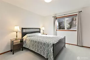 5023 Cooper Point Rd NW, Olympia, WA 98502 - Photo 11