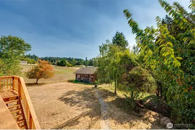 1415 Cloverdale Road, Kalama, WA 98625 - Photo 15