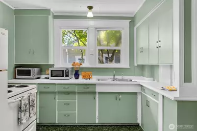 618 W Maple Street, Centralia, WA 98531 - Photo 13