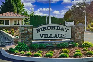 8124 Comox Rd, Blaine, WA 98230 - Photo 25