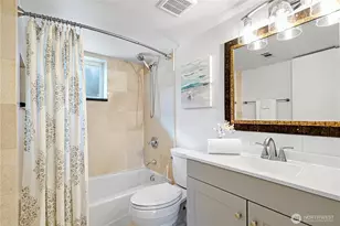 17808 NE 12th St, Bellevue, WA 98008 - Photo 21