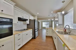 2621 Sumner Ave, Hoquiam, WA 98550 - Photo 9