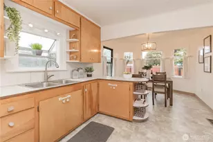 502 E 84th St, Tacoma, WA 98445 - Photo 19